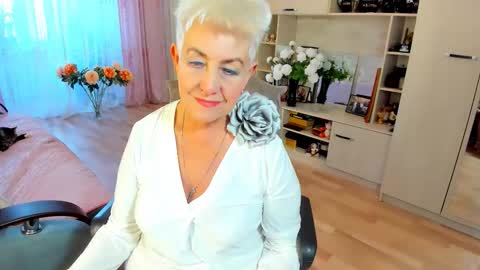 Alla online show from February 1, 8:57 am