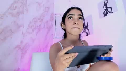 owen__zoe online show from July 20, 8:31 pm