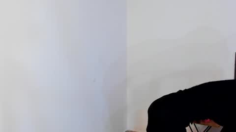 owen_cherry online show from March 14, 10:38 am