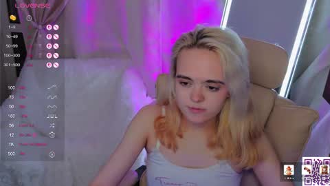 Oxcy online show from July 21, 9:26 pm