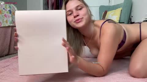 PaigePawg online show from April 8, 1:57 pm