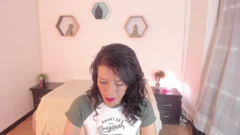 Snapshot of paloma_victory chatting on January 26, 9:18 pm Paloma online show from January 26, 9:18 pm