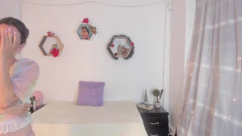 Snapshot of paloma_victory chatting on December 21, 9:04 pm Paloma online show from December 21, 9:04 pm