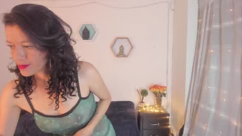 Snapshot of paloma_victory chatting on January 11, 8:54 pm Paloma online show from January 11, 8:54 pm