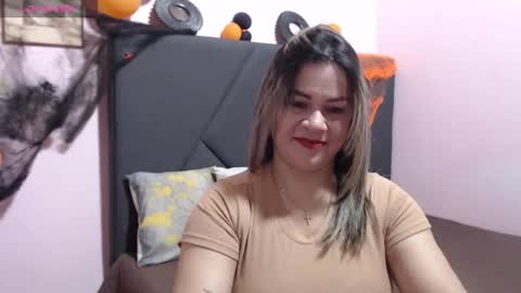 pamela_echeverria online show from October 20, 10:29 am