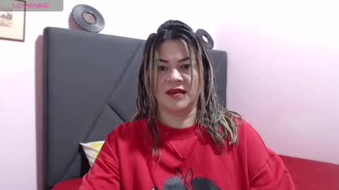 Snapshot of pamela_echeverria chatting on October 11, 10:53 am pamela_echeverria online show from October 11, 10:53 am