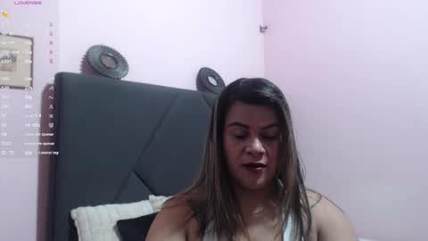 pamela_echeverria online show from November 18, 10:16 am