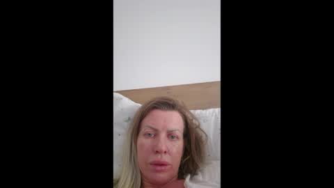 PAMEL ISSY online show from February 16, 1:55 pm