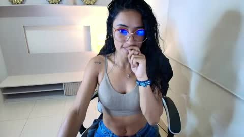 Pamela  online show from May 27, 12:32 am