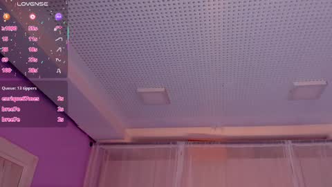Snapshot of pamelaascott chatting on September 30, 4:40 am P A M online show from September 30, 4:40 am