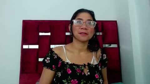 Snapshot of pamelacruzthx chatting on October 2, 12:21 pm pamelacruzthx online show from October 2, 12:21 pm