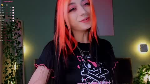 Snapshot of pamelaryant chatting on January 17, 8:11 pm Molly online show from January 17, 8:11 pm