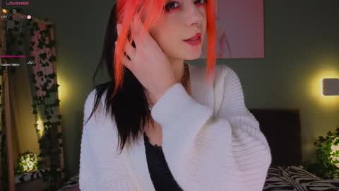 Snapshot of pamelaryant chatting on January 31, 7:51 pm Molly online show from January 31, 7:51 pm