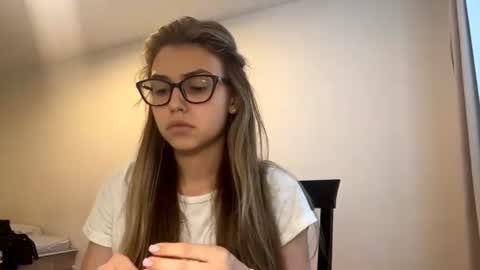 Lia online show from July 25, 4:14 pm