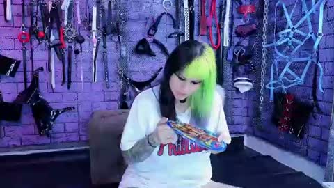 PandoraNez online show from July 14, 6:18 am