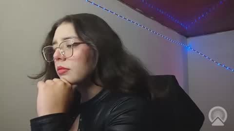Paola online show from June 22, 11:51 am