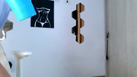 Paolita online show from April 9, 3:09 am