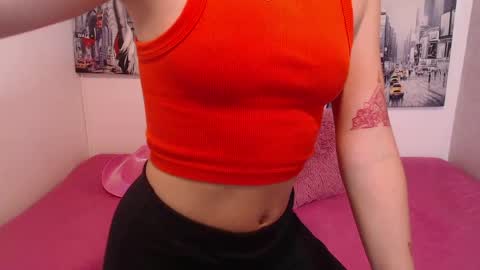 Paola online show from April 11, 11:47 am