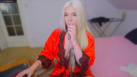 Victoria online show from January 12, 3:39 am