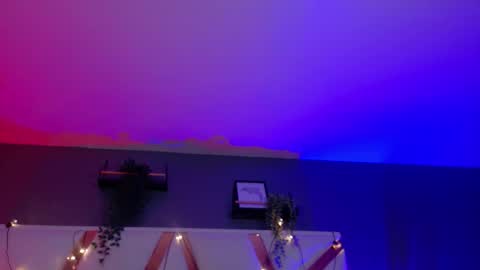 PARIS online show from February 9, 10:12 pm