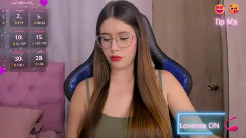 Paris online show from March 27, 6:08 pm