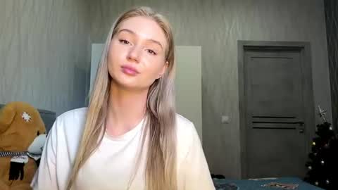Milana online show from July 9, 1:24 pm