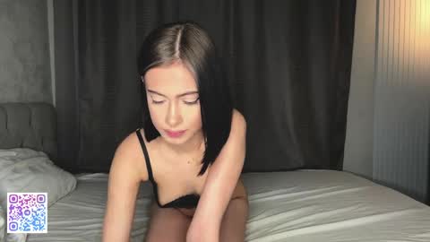 Stacy online show from April 13, 4:08 pm