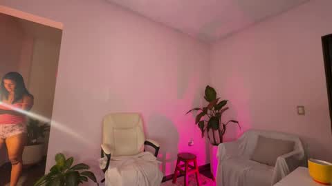    online show from June 3, 9:54 am