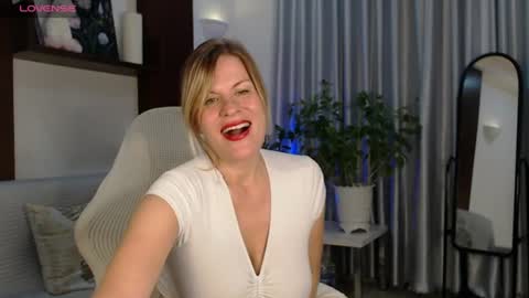 patricia_lions_ online show from July 1, 5:18 am
