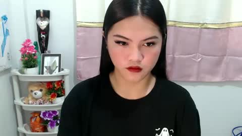 Patricia online show from February 18, 1:33 pm