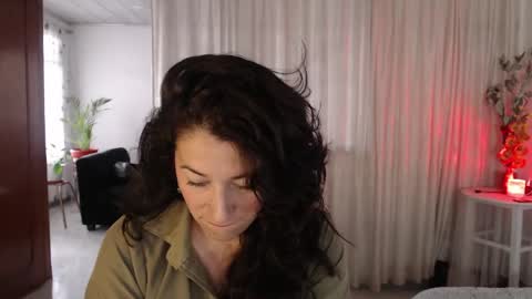 paula online show from June 9, 12:48 pm