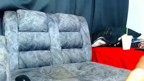 Snapshot of paula_willss chatting on February 20, 5:33 am paula_willss online show from February 20, 5:33 am