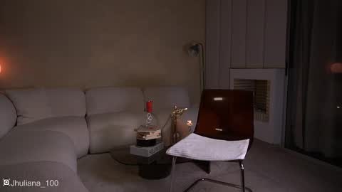 Snapshot of paulacora100 chatting on October 15, 1:52 am Paula online show from October 15, 1:52 am