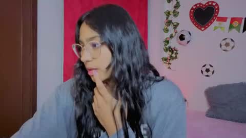 Paula  online show from July 27, 5:59 am