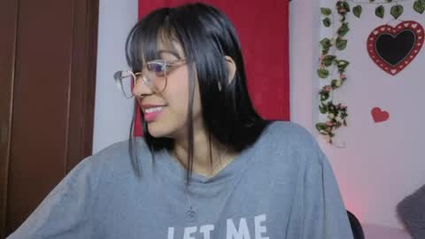 Paula  online show from June 5, 3:21 am