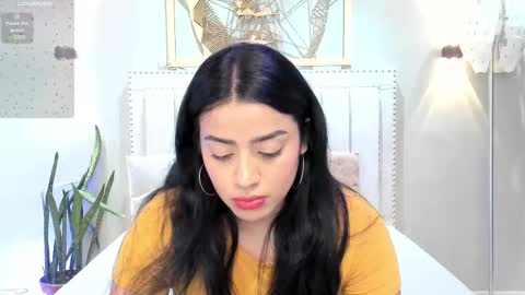 Snapshot of paulafer_ chatting on September 28, 8:03 pm online show from September 28, 8:03 pm