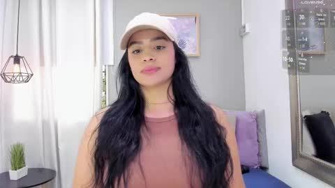 Snapshot of paulafer_ chatting on October 1, 8:14 pm online show from October 1, 8:14 pm