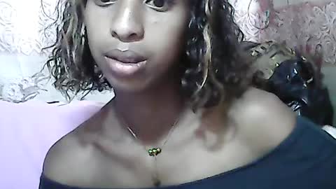 PaulaSummers online show from July 26, 9:50 am