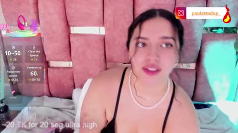 Snapshot of paulette_dupont_ chatting on September 29, 5:12 am paulette_dupont_ online show from September 29, 5:12 am