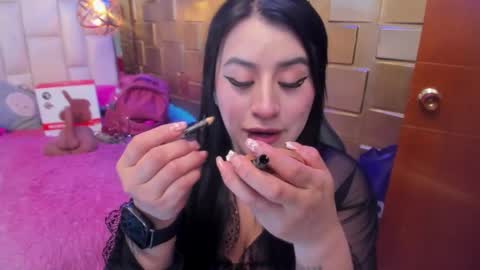 paulinabelen21 online show from February 11, 3:20 am