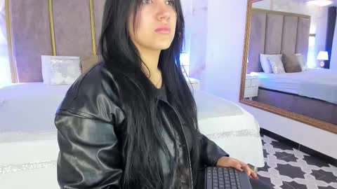 Paulina online show from October 26, 10:11 am