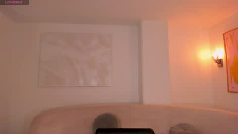 Pauline Sanz online show from July 10, 8:20 pm