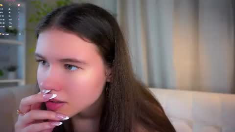 Beautiful Mila online show from June 15, 2:34 am