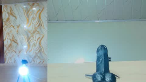 peachy__baby online show from June 17, 11:11 am
