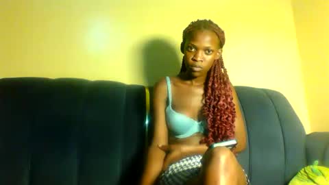 peachie online show from December 15, 12:21 pm