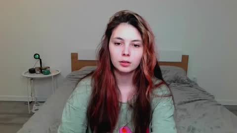 Snapshot of peachybabe__ chatting on February 4, 10:13 pm Peachy online show from February 4, 10:13 pm