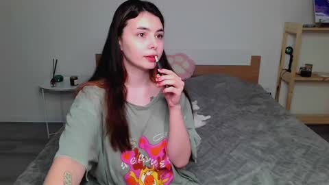 Snapshot of peachybabe__ chatting on March 6, 1:58 am Peachy online show from March 6, 1:58 am
