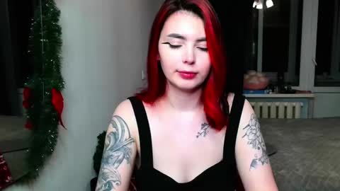 Snapshot of peachybabe__ chatting on December 10, 8:49 pm Peachy online show from December 10, 8:49 pm