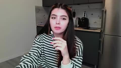 Snapshot of peachybabe__ chatting on February 18, 9:20 pm Peachy online show from February 18, 9:20 pm