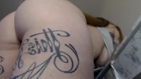 Snapshot of peachyykat chatting on October 7, 2:10 pm kat online show from October 7, 2:10 pm